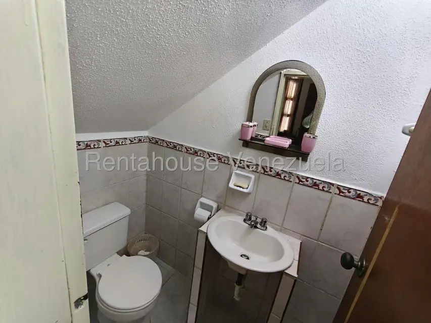 Casa (Duplex) en Venta en Los Tinajeros, Portuguesa - 9
