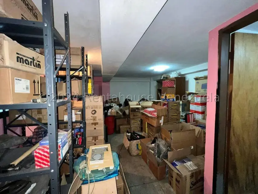 Comercial (Edificio) en Venta en Avenida Páez, Aragua - 15