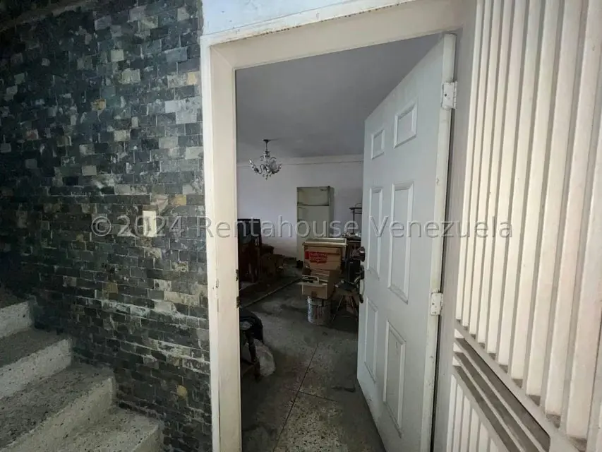 Comercial (Edificio) en Venta en Avenida Páez, Aragua - 19