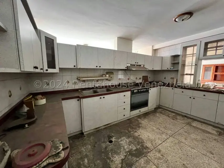 Comercial (Edificio) en Venta en Avenida Páez, Aragua - 31