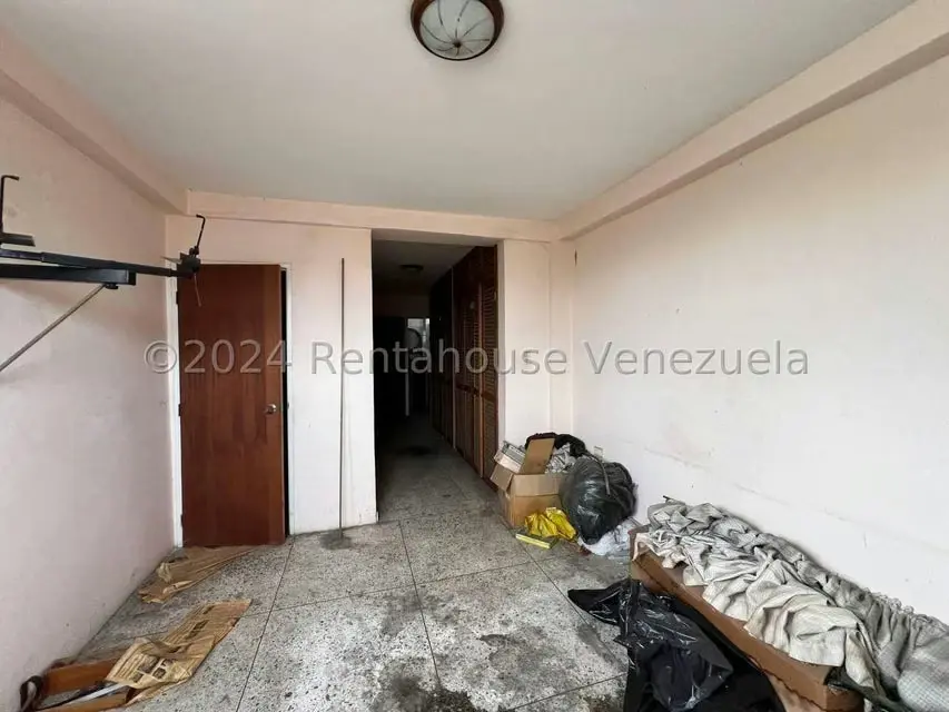 Comercial (Edificio) en Venta en Avenida Páez, Aragua - 44