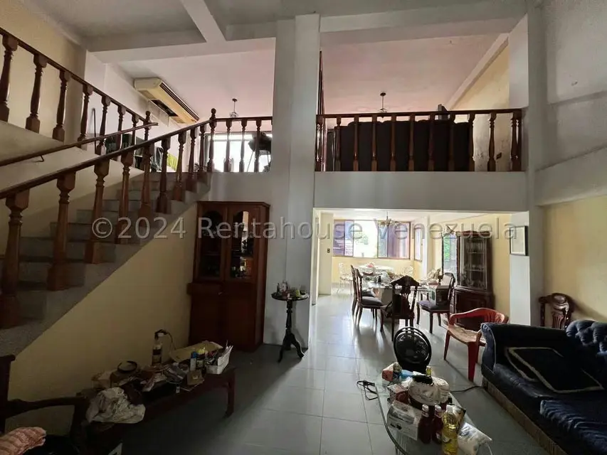 Comercial (Edificio) en Venta en Avenida Páez, Aragua - 48