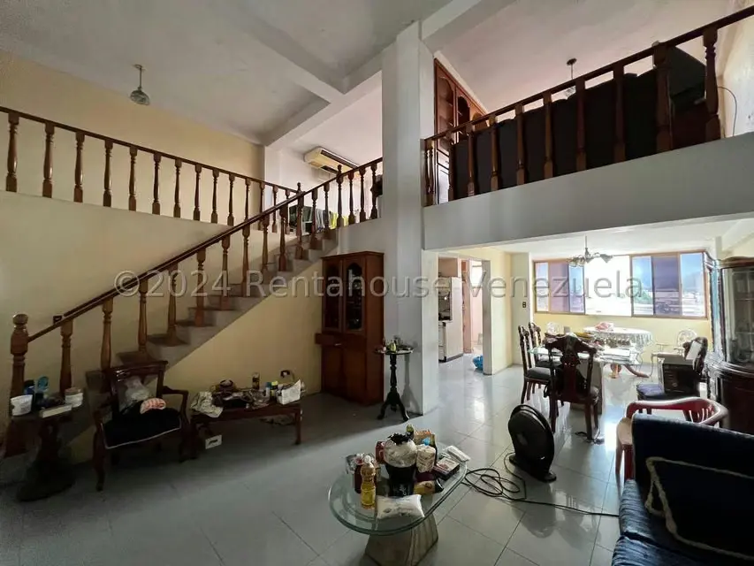 Comercial (Edificio) en Venta en Avenida Páez, Aragua - 49