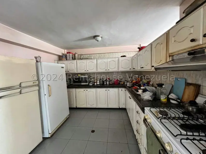 Comercial (Edificio) en Venta en Avenida Páez, Aragua - 58