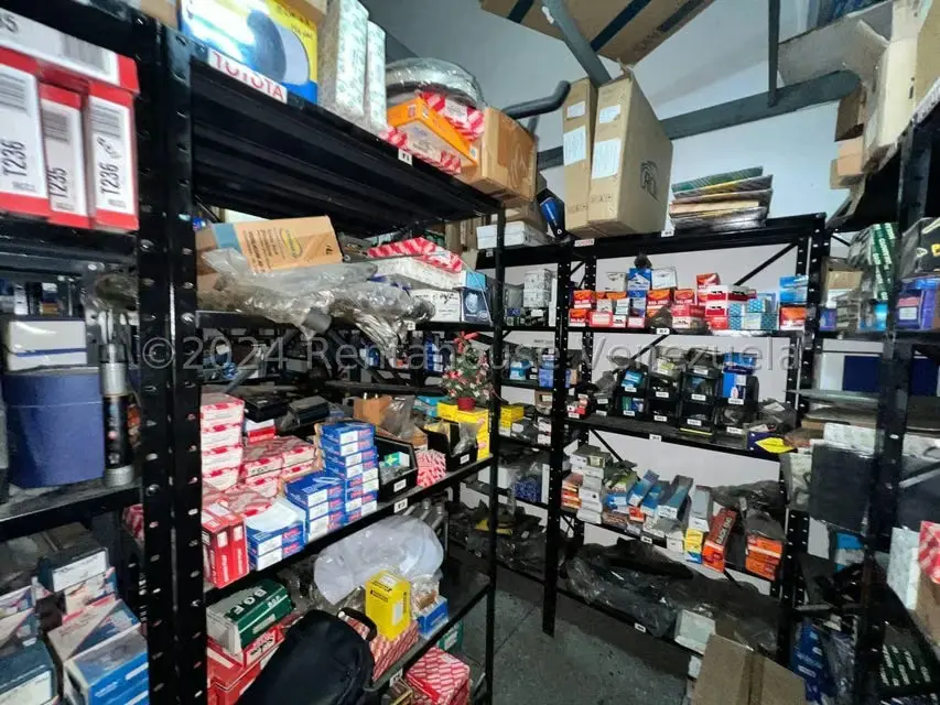Comercial (Edificio) en Venta en Avenida Páez, Aragua - 9