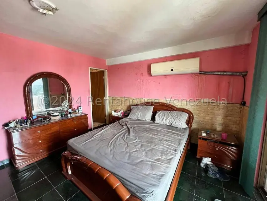 Comercial (Edificio) en Venta en Avenida Páez, Aragua - 99