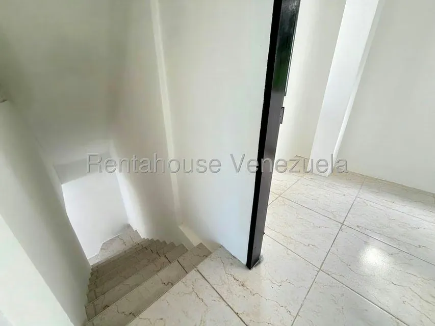 Casa (Duplex) en Venta en El Limon, Aragua - 21