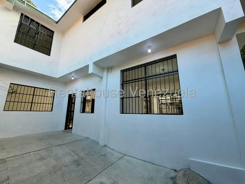 Casa (Duplex) en Venta en El Limon, Aragua - 4