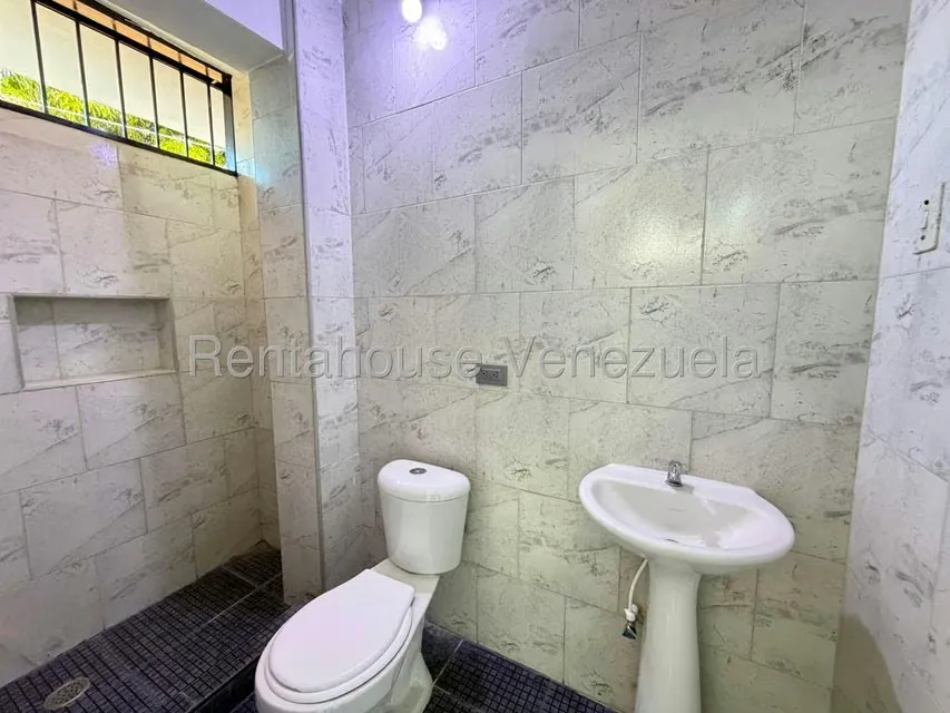 Casa (Duplex) en Venta en El Limon, Aragua - 34