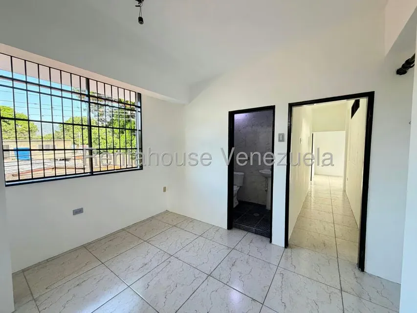 Casa (Duplex) en Venta en El Limon, Aragua - 35