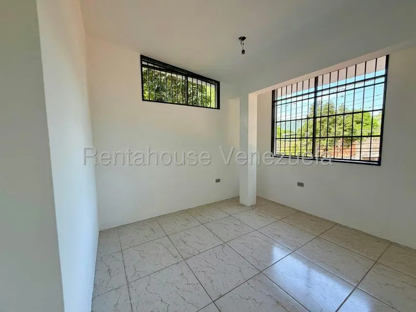Casa (Duplex) en Venta en El Limon, Aragua - 37