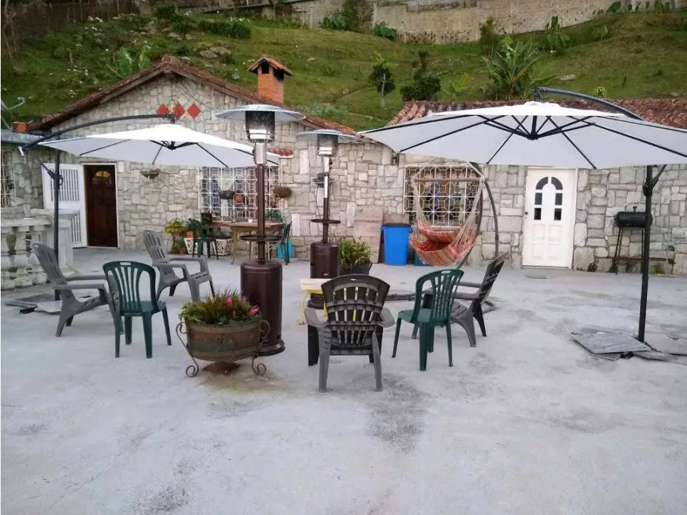 Vendo casa c/terreno (inversión) 1500m2 El Junquito 5369 - 8