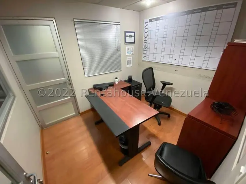 Oficina en Venta en Campo Alegre, Distrito Metropolitano - 12