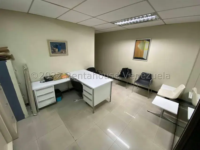 Oficina en Venta en Campo Alegre, Distrito Metropolitano - 4