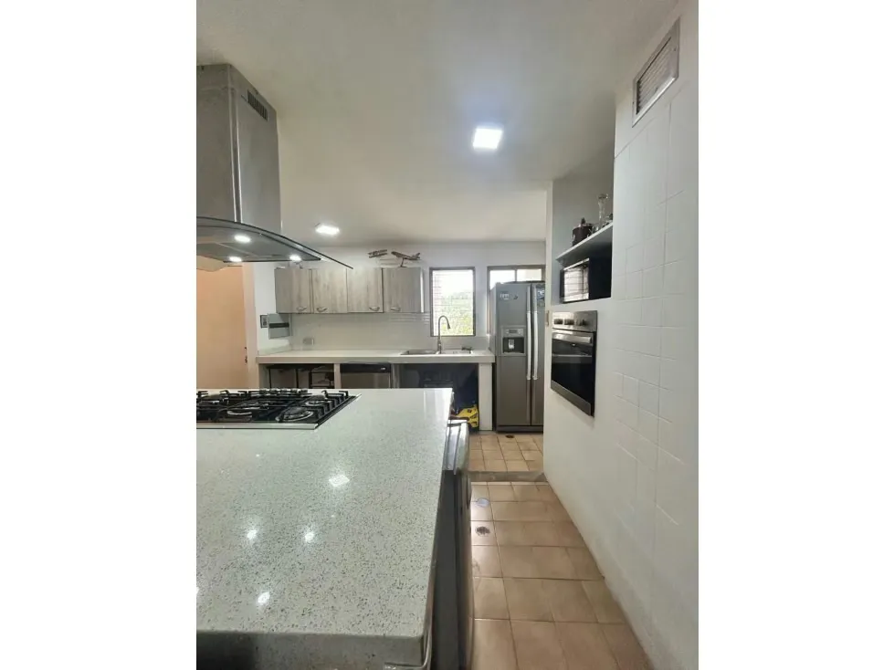 APARTAMENTO EN VENTA 150 M2- URB. MANZANARES - 10
