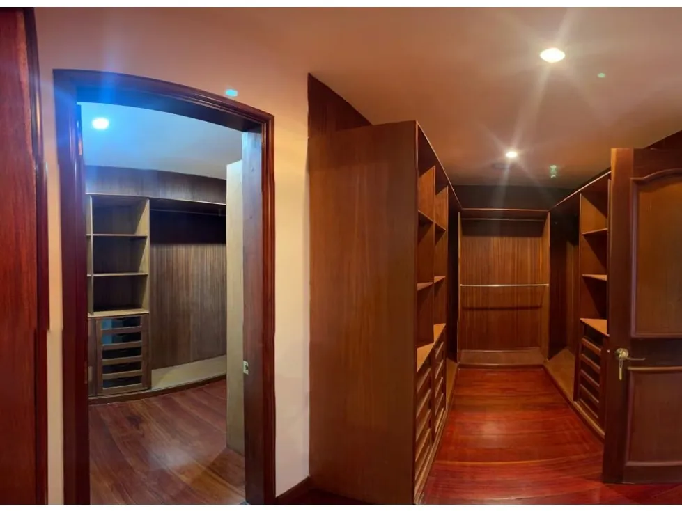 Vendo PH 587m2 5h/6b/6p Lomas de San Román 3253 - 18