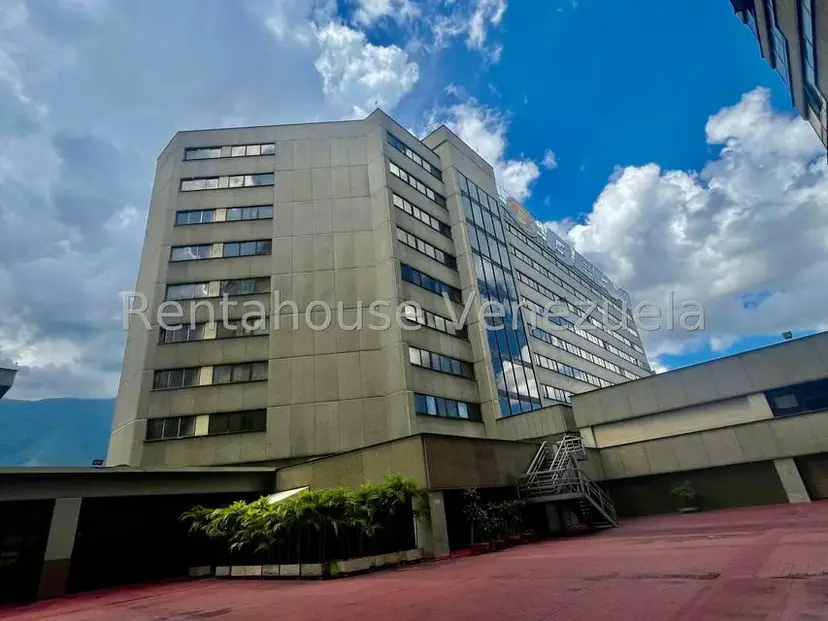 Apartamento (1 Nivel) en Venta en Chuao, Distrito Metropolitano