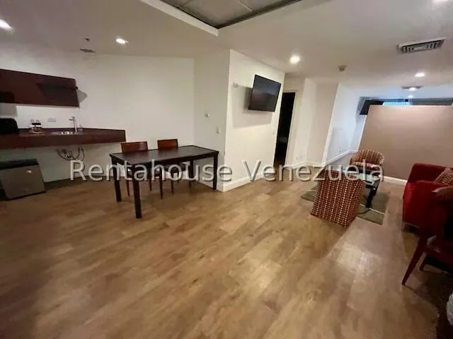 Apartamento (1 Nivel) en Venta en Chuao, Distrito Metropolitano - 5