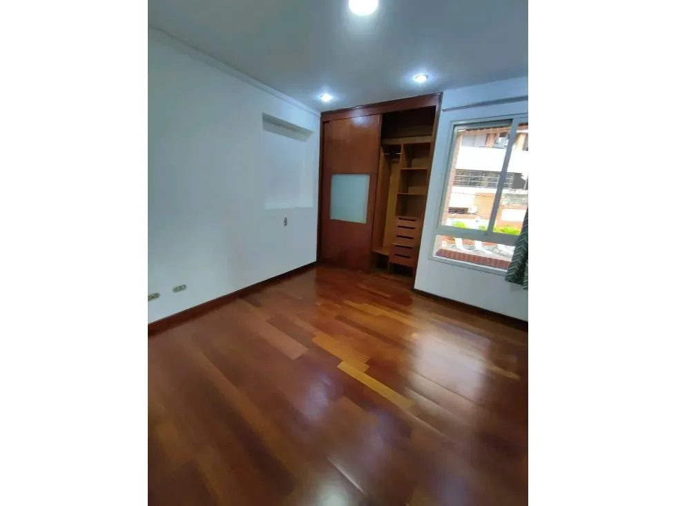 Se vende apartamento 203m2 Campo Alegre 2433 - 12