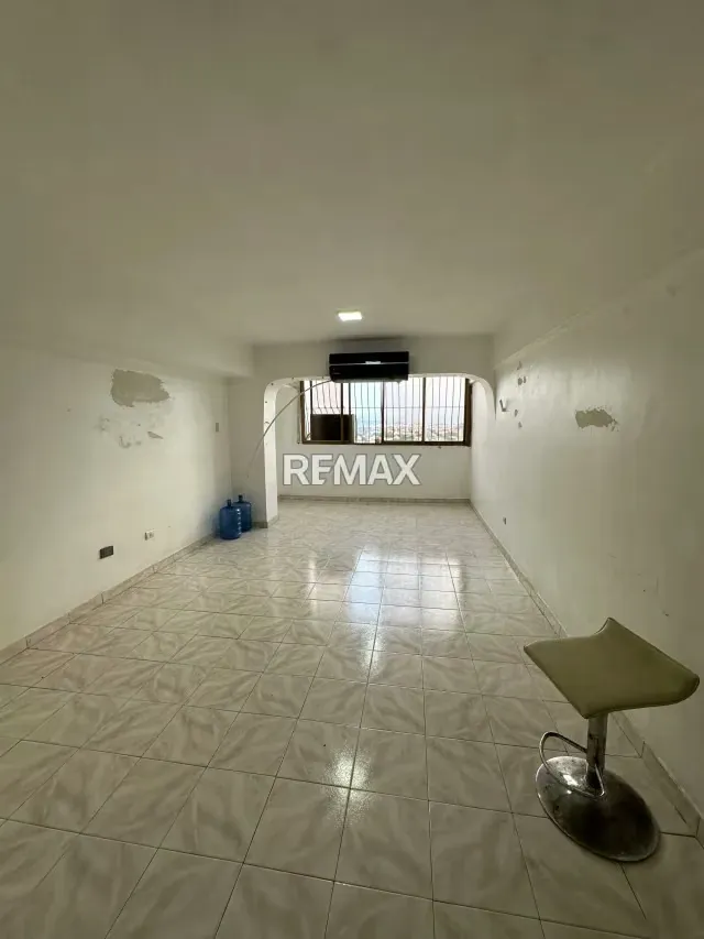 En Venta Apartamento Residencias Metropolitan - ZONA CENTRO Av Venezuela con calle 41 - 8