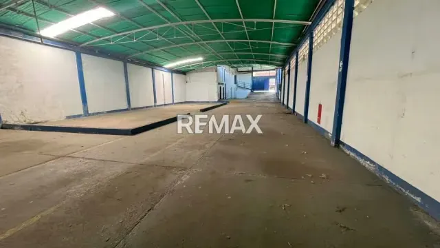 Galpon. Venta. La Ermita - 6