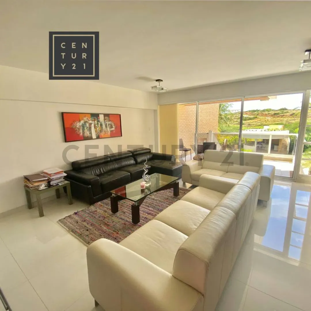 Modermo Townhouse Duplex de 157 metros cuadrados con Terraza - 3