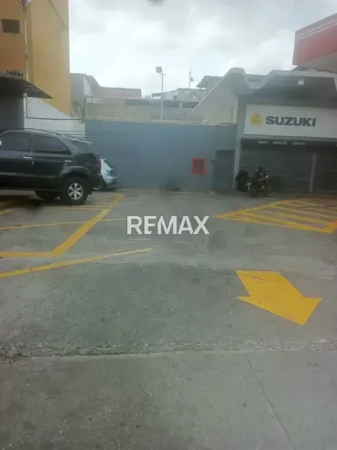 ESTACION DE SERVICIO EN VENTA - AV. LECUNA - 5