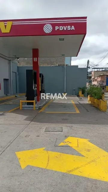 ESTACION DE SERVICIO EN VENTA - AV. LECUNA - 6