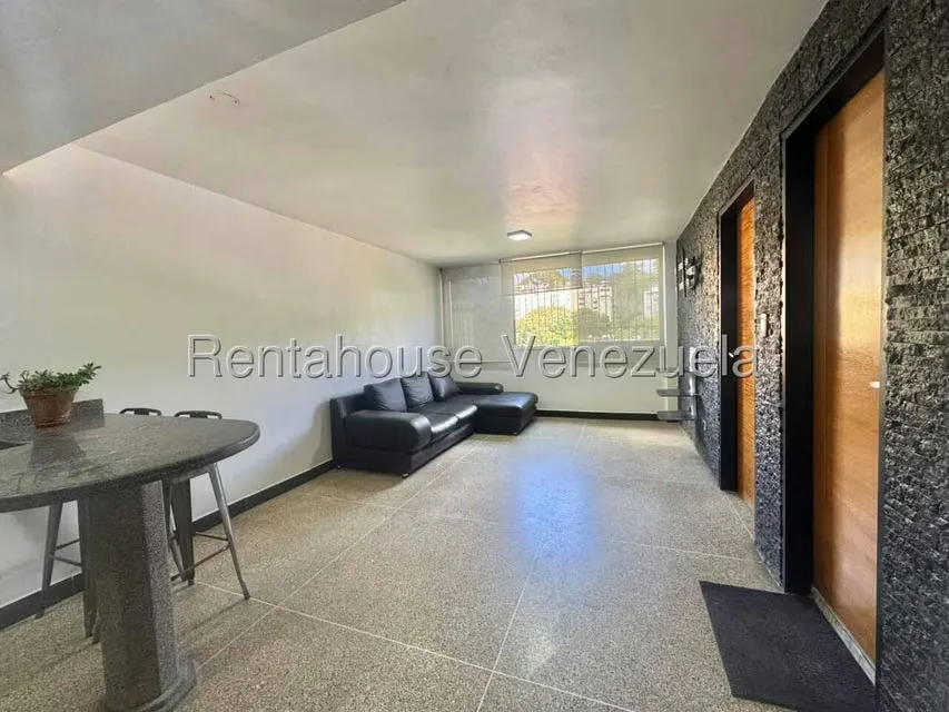 Apartamento (1 Nivel) en Alquiler en El Cafetal, Distrito Metropolitano - 5