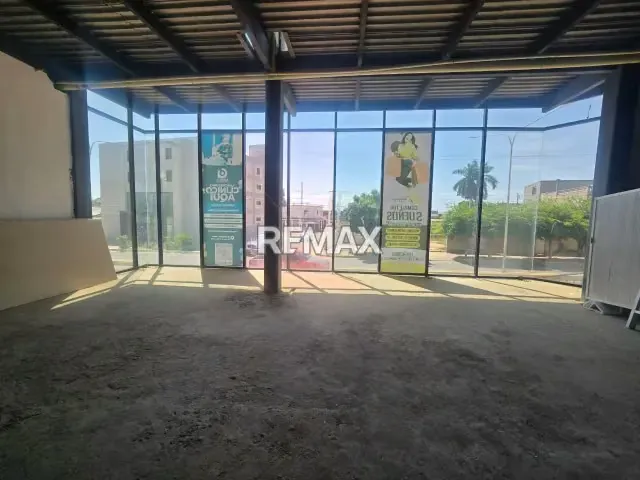 LOCAL COMERCIAL EN ALQUILER EN CABIMAS CENTER (OBRA GRIS) - 14
