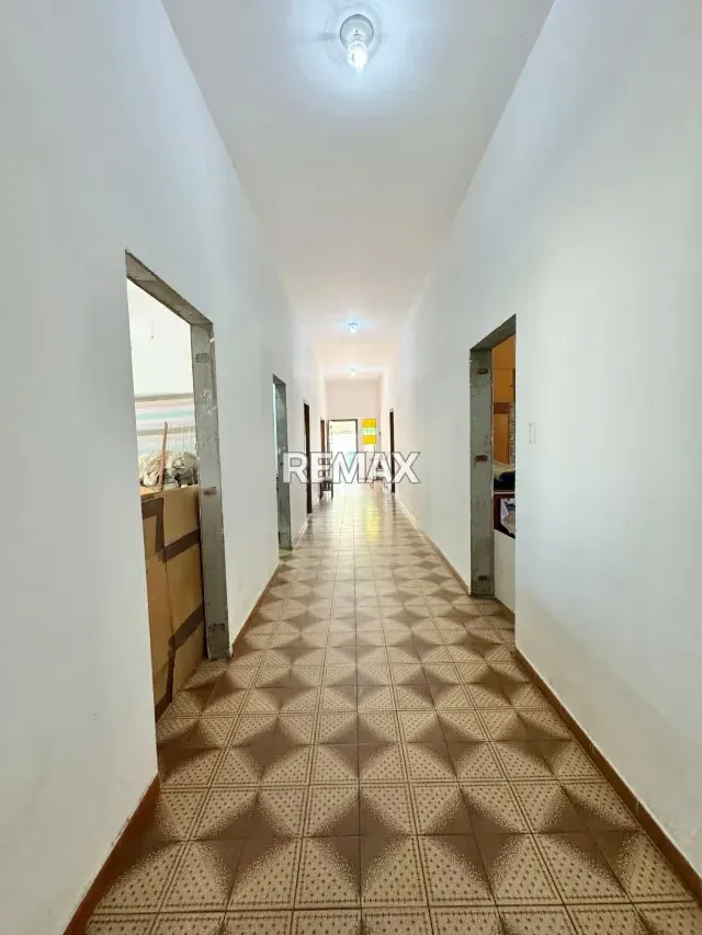Venta de Casa y Terreno en una de las mejores zonas de San Cristóbal Ubicada en la Avenida La Guayana, sector Los Kioscos - 7