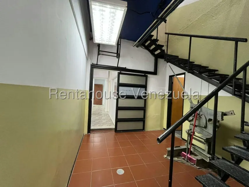 Local Comercial en Alquiler en Chacao, Distrito Metropolitano - 3