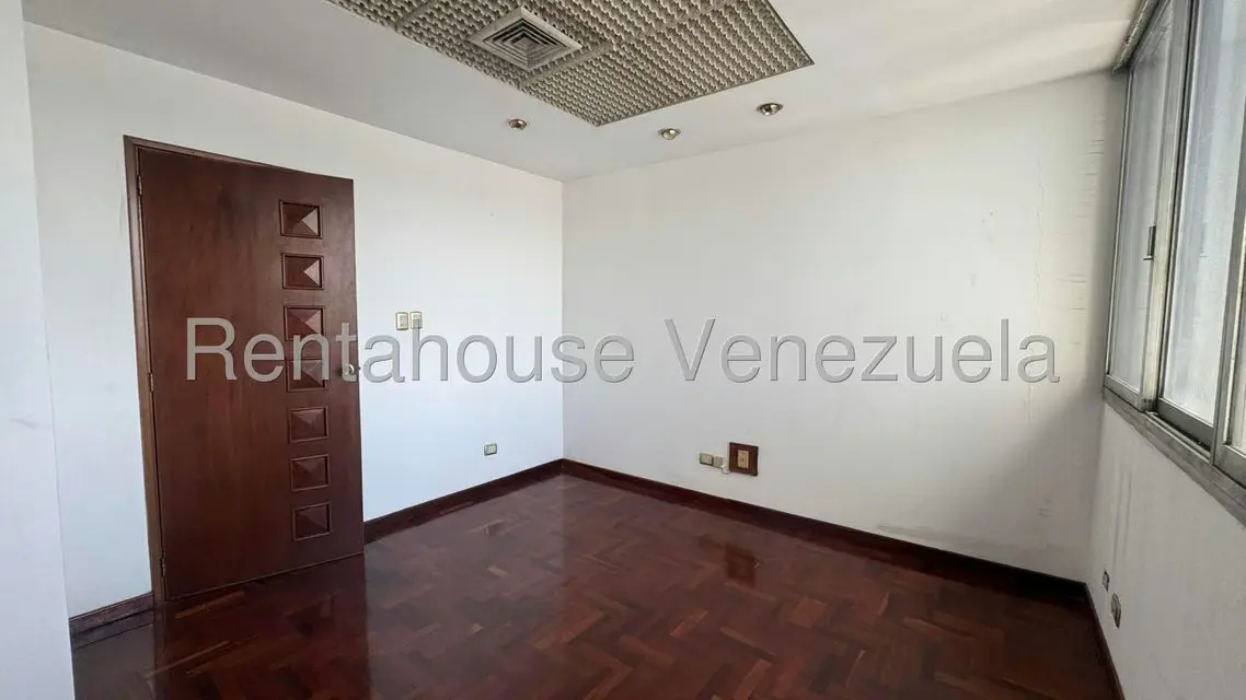 Local Comercial en Venta en Parroquia Catedral, Distrito Metropolitano - 12