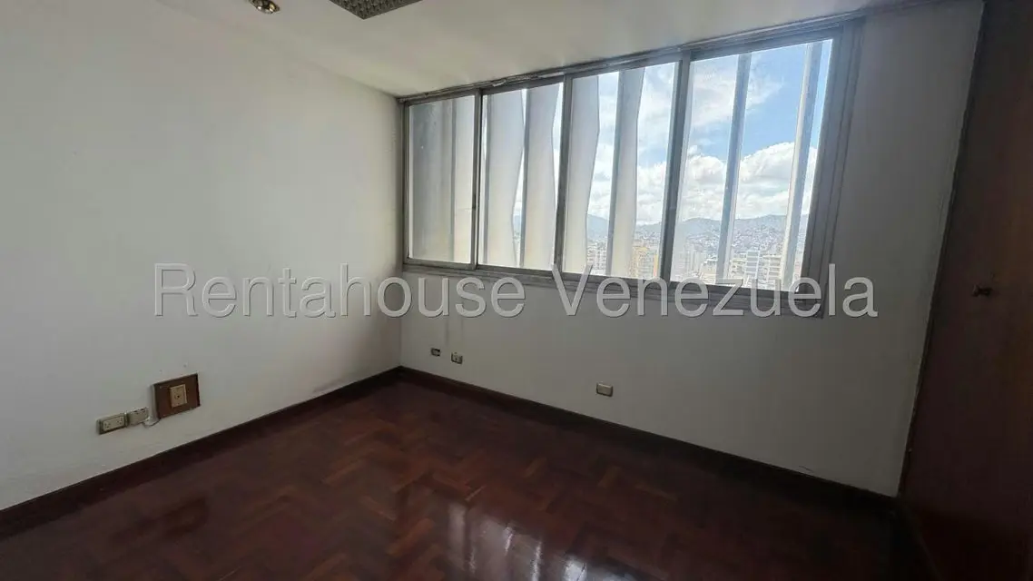 Local Comercial en Venta en Parroquia Catedral, Distrito Metropolitano - 13