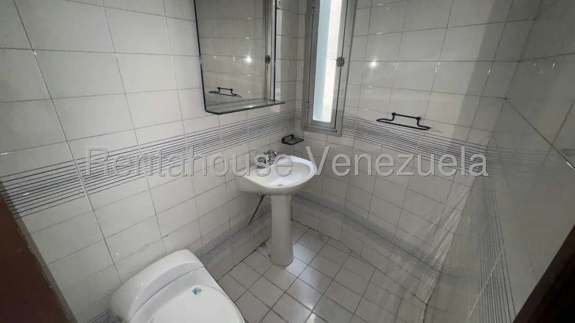 Local Comercial en Venta en Parroquia Catedral, Distrito Metropolitano - 26