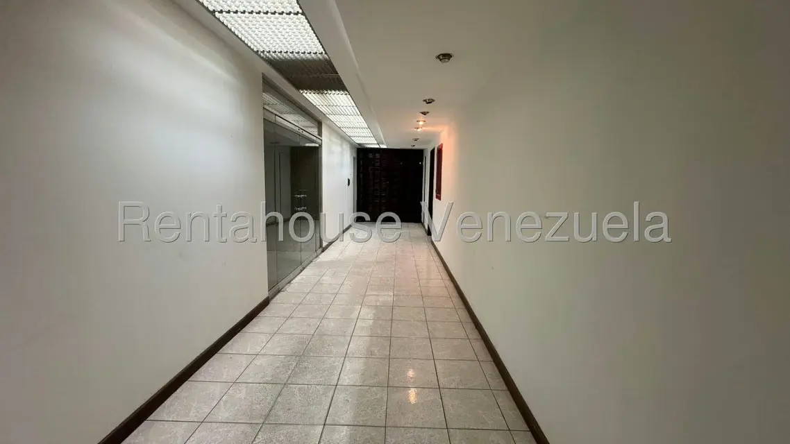 Local Comercial en Venta en Parroquia Catedral, Distrito Metropolitano - 4