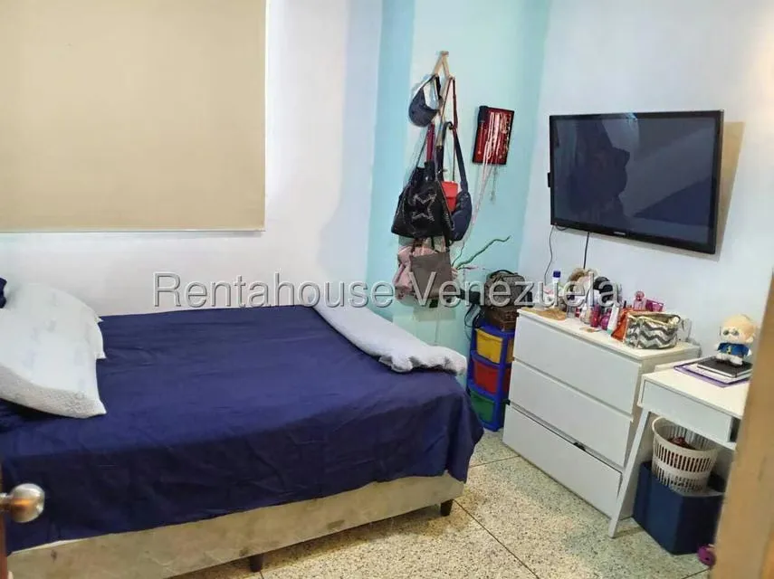 Apartamento (Planta Baja) en Venta en Parroquia La Candelaria, Distrito Metropolitano - 13