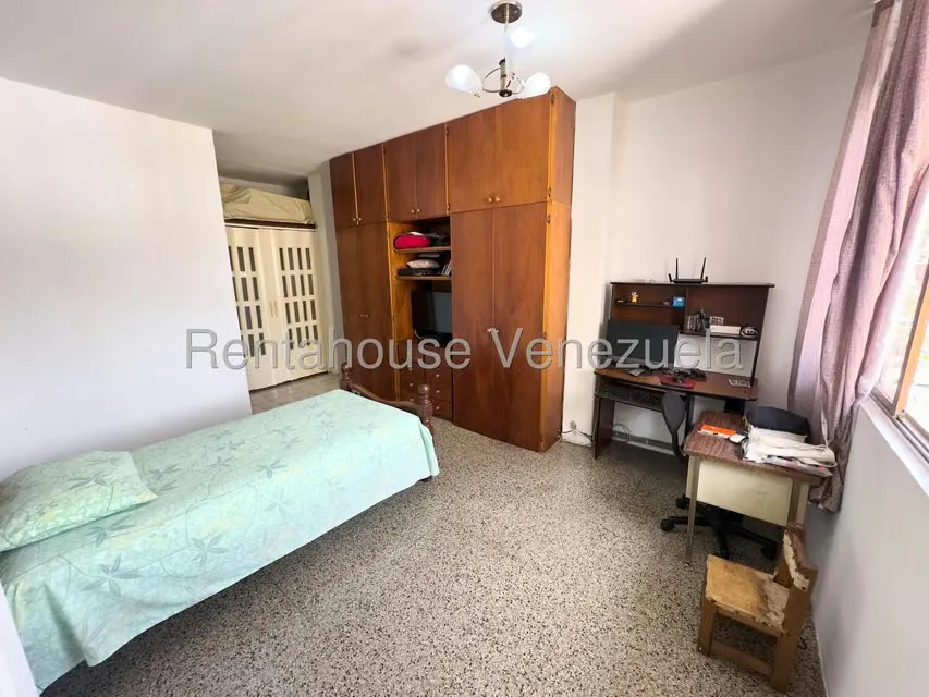 Apartamento (1 Nivel) en Venta en Santa Monica, Distrito Metropolitano - 12