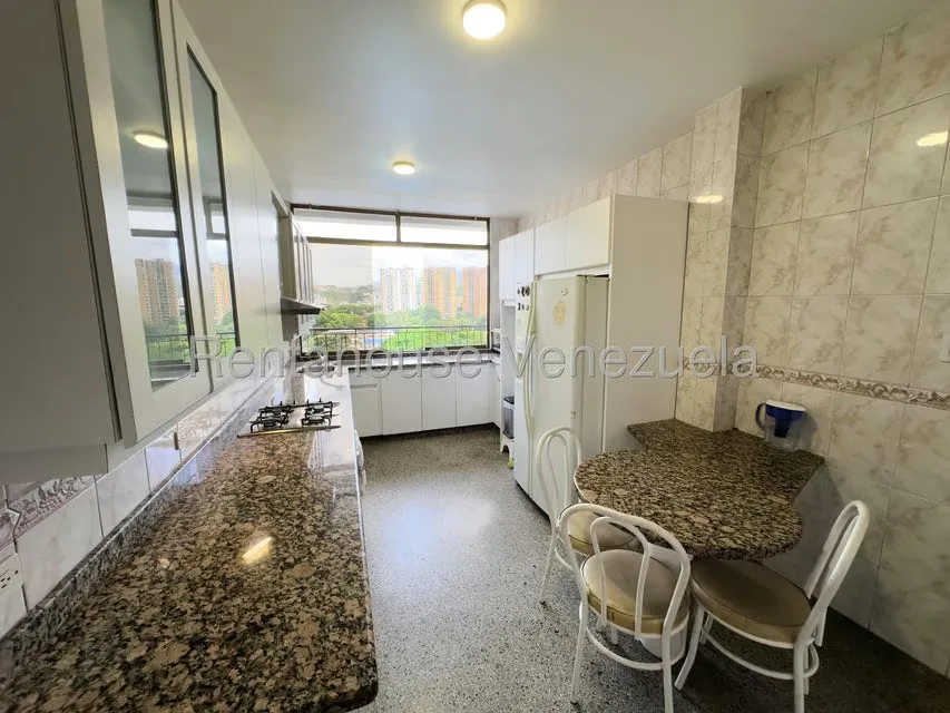 Apartamento (1 Nivel) en Venta en Santa Monica, Distrito Metropolitano - 8