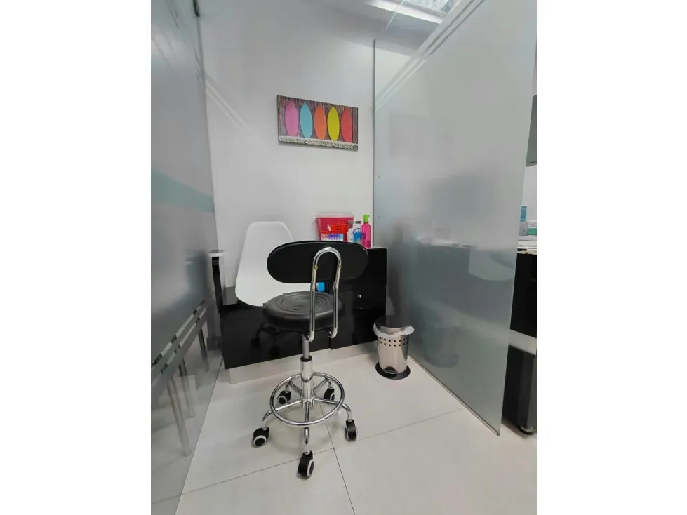 VENTA DE FONDO DE COMERCIO CENTRO MÉDICO DIAGNÓSTICO SABANA GRANDE - 8