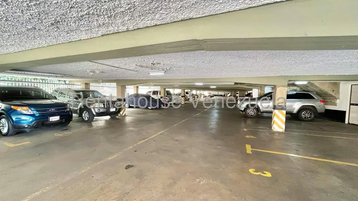 Apartamento (1 Nivel) en Venta en La Campiña, Distrito Metropolitano - 35
