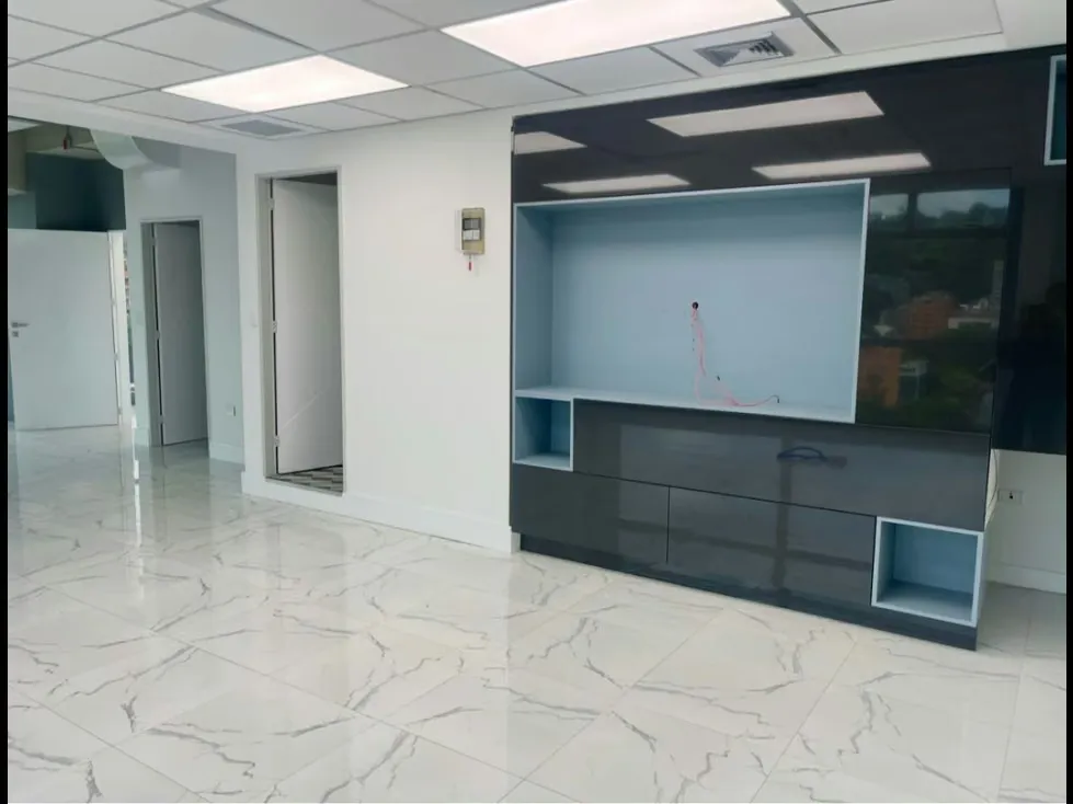Vendo oficina nueva 170 m2 Las Mercedes 6382 - 2