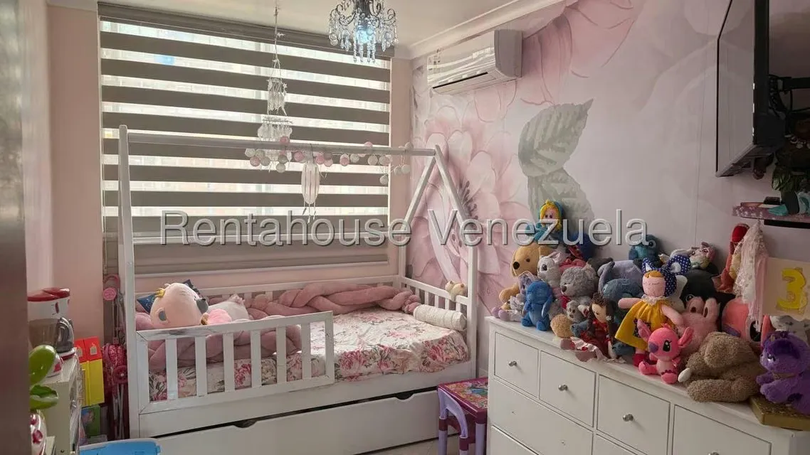 Apartamento (1 Nivel) en Venta en San Bernardino, Distrito Metropolitano - 15