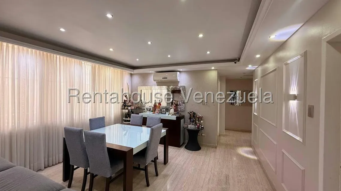 Apartamento (1 Nivel) en Venta en San Bernardino, Distrito Metropolitano - 6
