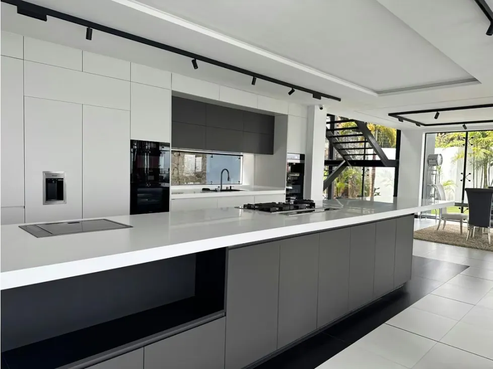 Se vende casa 2300m² 6h+6s/12b/12p Alto Hatillo - 17