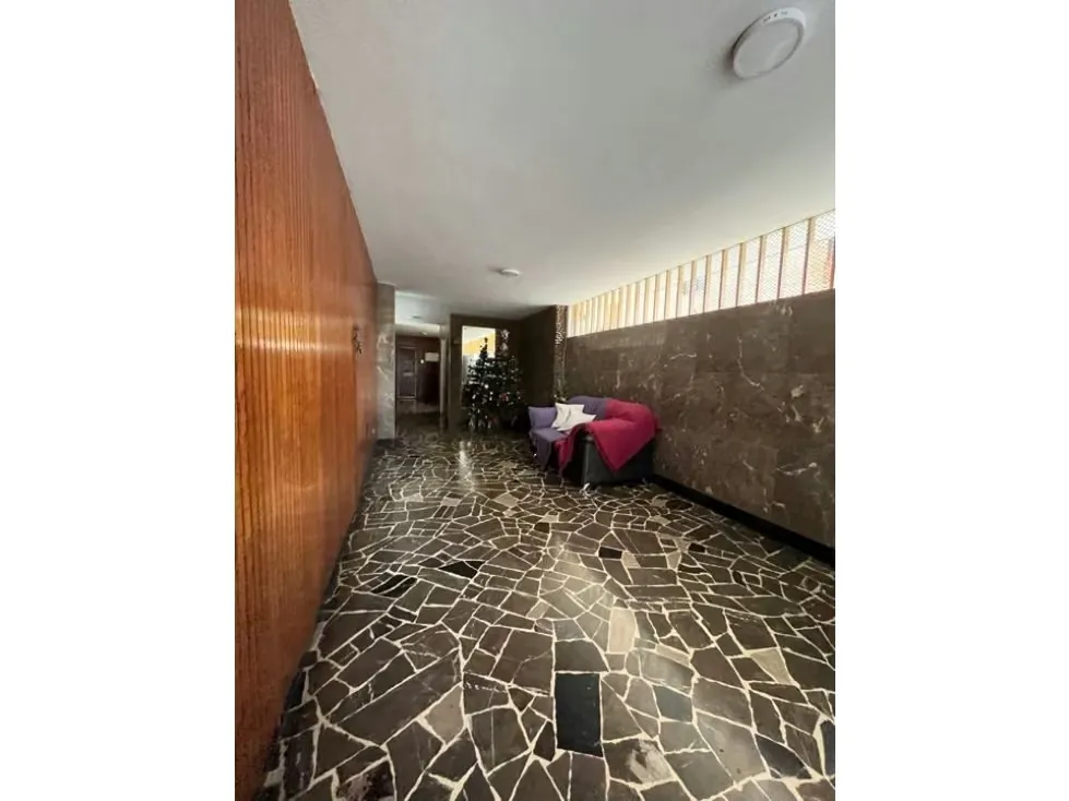 Amplio PH en venta. En Bello Monte - 3