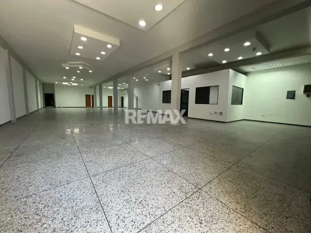 Local comercial en alquiler calle Boyaca Oeste