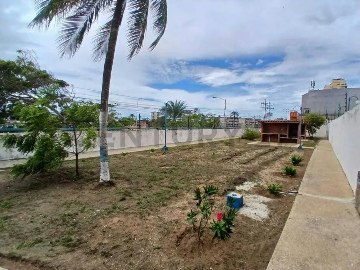 APARTAMENTO CON VISTA AL MAR EN PORLAMAR, ISLA DE MARGARITA - 34