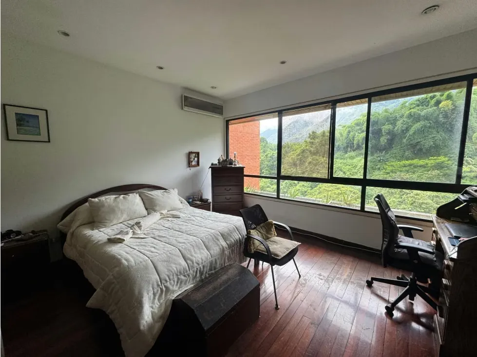 Se vende Ph duplex 430m2 Urb. La Miranda 7435 - 19