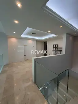 View 8